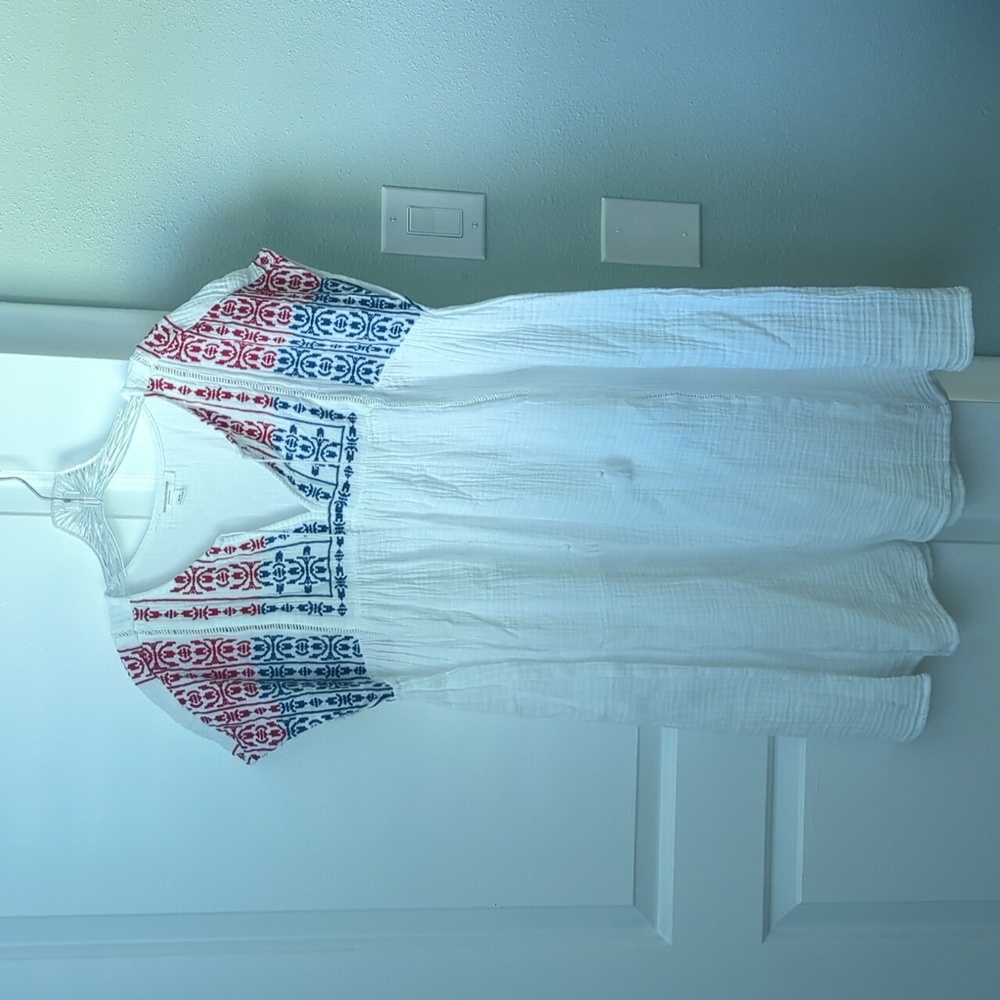 Beautiful Beachy Cover Up Sz Small